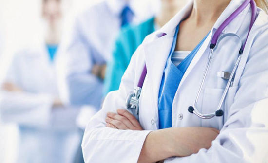 طبيبة أردنية تحصل على أعلى علامة بكلية بريطانية 