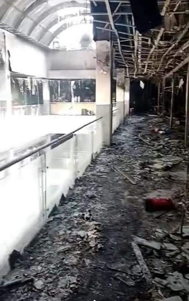 صور من الاستقلال مول بعد تعرضه لحريق 