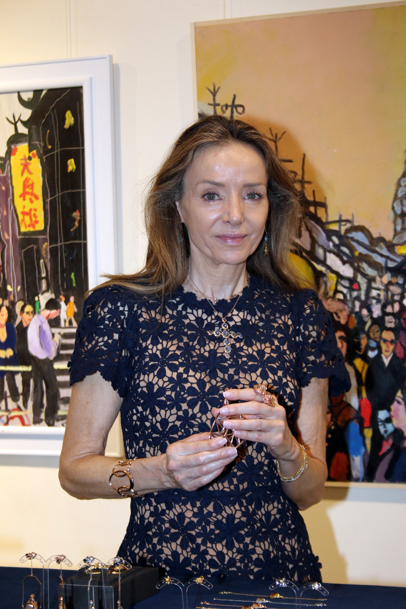 من هي خطيبة الامير غازي بن محمد؟