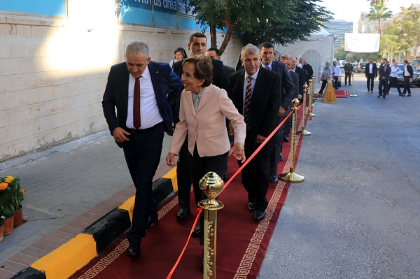 افتتاح مركز الاخصاب والوراثة في مستشفى الشميساني - صور 