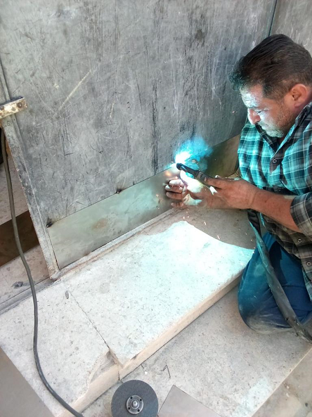 فندق ومنتجع ماريوت البحر الميت البحر يقوم بأعمال تجديد وصيانة لمدرسة السويمة الثانوية الشاملة