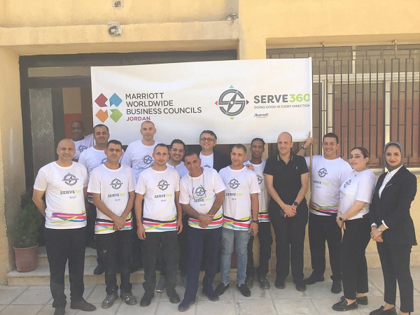 فندق ومنتجع ماريوت البحر الميت البحر يقوم بأعمال تجديد وصيانة لمدرسة السويمة الثانوية الشاملة