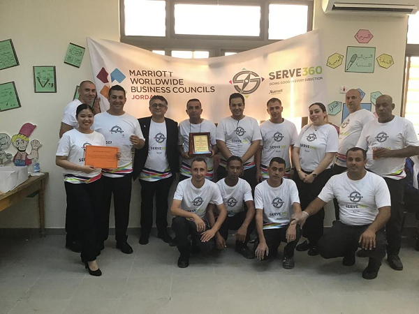 فندق ومنتجع ماريوت البحر الميت البحر يقوم بأعمال تجديد وصيانة لمدرسة السويمة الثانوية الشاملة