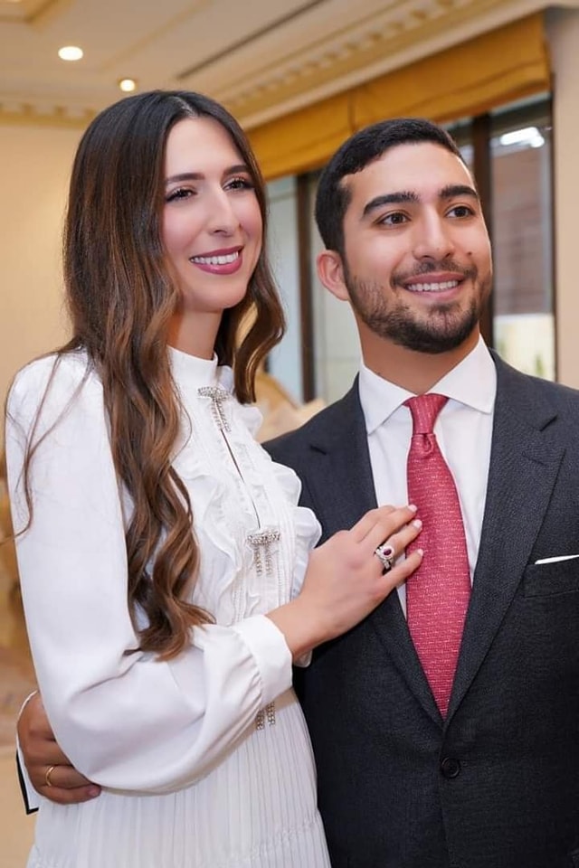 الأميرة سمية تعلن خطبة طارق ناصر جودة - صور