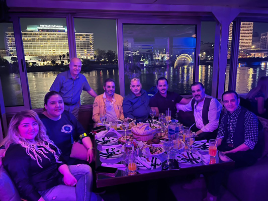 المنتج محمد المجالي و زوجتة محط اهتمام النجوم المصريين