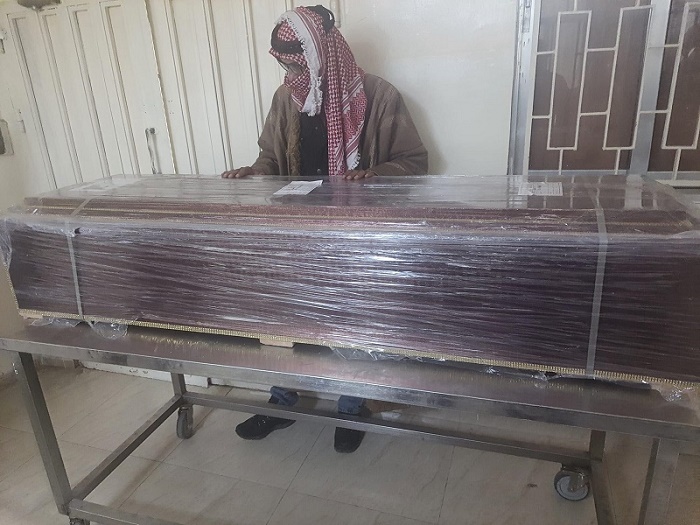 بالصور.. وصول جثمان الفنان طلفاح للطب الشرعي بالأردن