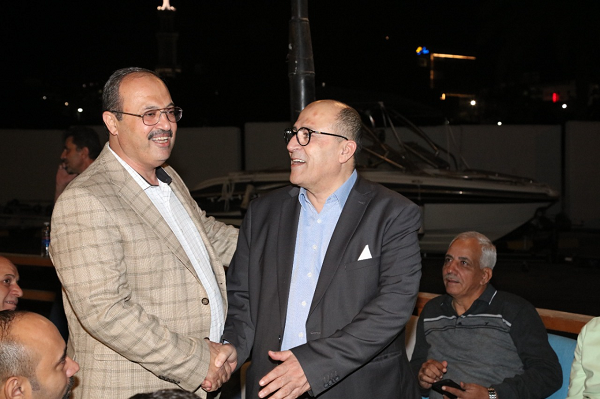 تجار العقبة والكرك يدعمون مرشح غرفة تجارة الاردن شرف الهياجنة لقطاع الأثاث والأدوات المنزلية 