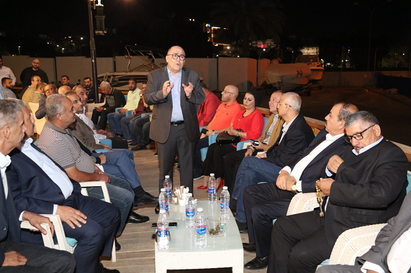 تجار العقبة والكرك يدعمون مرشح غرفة تجارة الاردن شرف الهياجنة لقطاع الأثاث والأدوات المنزلية 