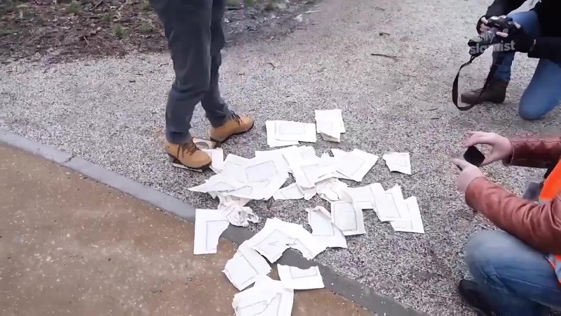 بعد السويد.. حرق القرآن الكريم بهولندا - صور