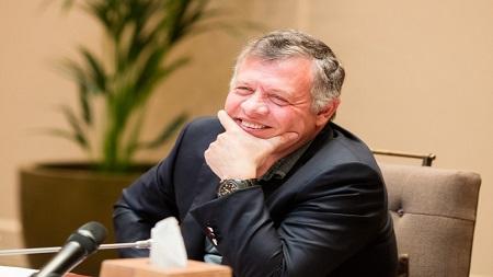 الملك يتلقى برقيات تهنئة في عيد ميلاده