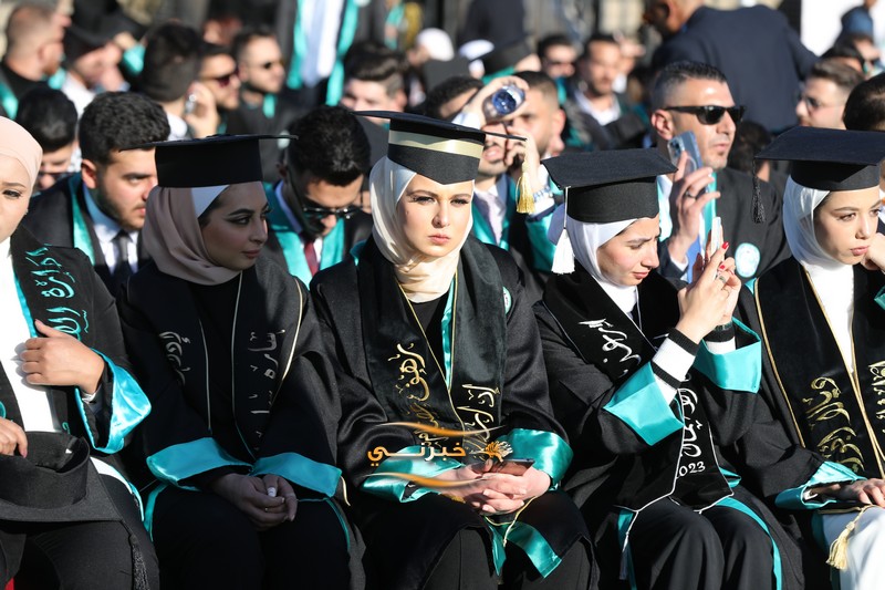 حفل تخريج الفوج السابع والعشرين في جامعة الزيتونة الاردنية - صور 