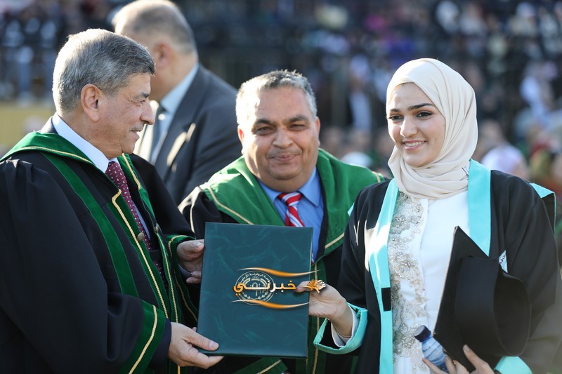 حفل تخريج الفوج السابع والعشرين في جامعة الزيتونة الاردنية - صور 