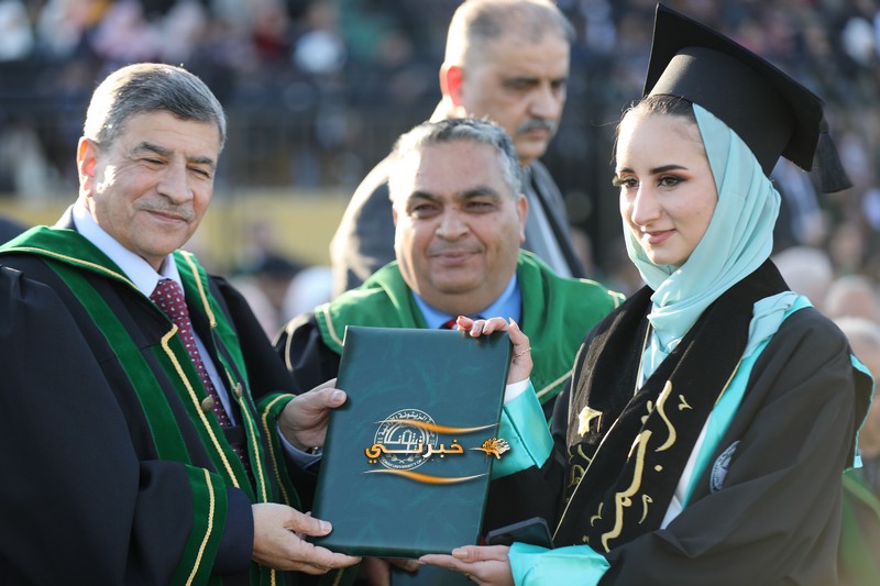 حفل تخريج الفوج السابع والعشرين في جامعة الزيتونة الاردنية - صور 