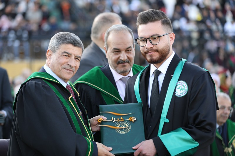 حفل تخريج الفوج السابع والعشرين في جامعة الزيتونة الاردنية - صور 