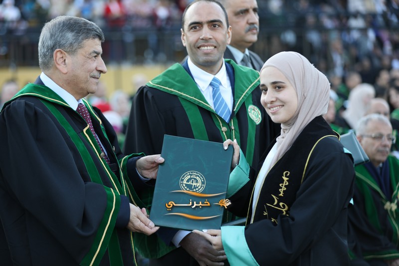 حفل تخريج الفوج السابع والعشرين في جامعة الزيتونة الاردنية - صور 