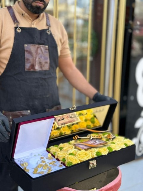 بالفيديو.. أردني يقدم عيدية لزوجته بقيمة 30 ألف دينار