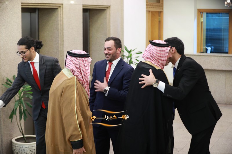 خطوبة الشاب معن العقيلي المقابله