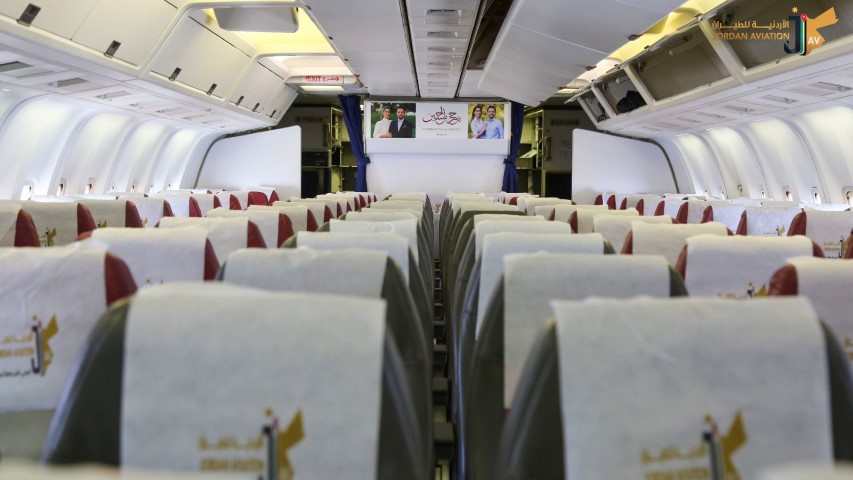 طائرات الأردنية للطيران تتزين بصور الحسين ورجوة - صور وفيديو