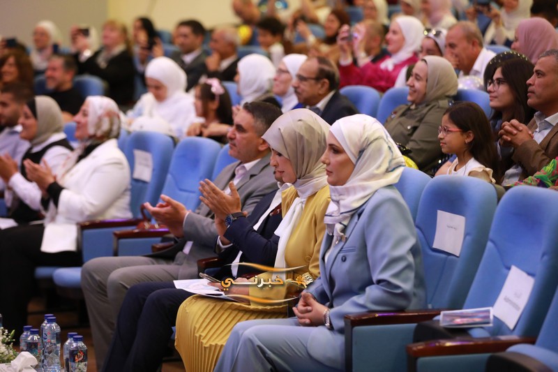 أكاديمية بناة الغد تحتفي بتخرج الفوج الخامس عشر للروضة – صور