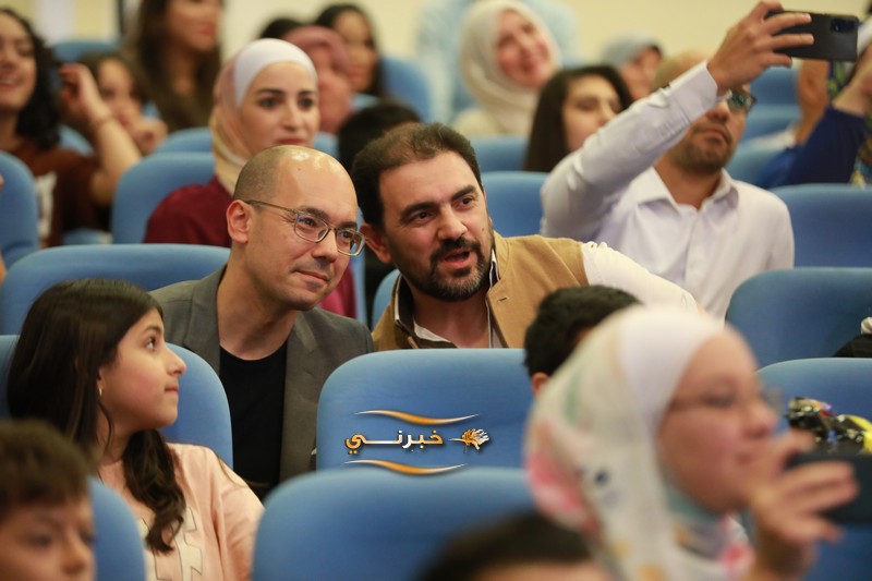 أكاديمية بناة الغد تحتفي بتخرج الفوج الخامس عشر للروضة – صور