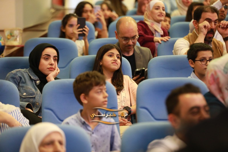 أكاديمية بناة الغد تحتفي بتخرج الفوج الخامس عشر للروضة – صور