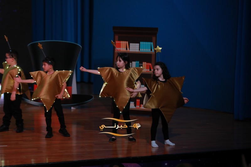 أكاديمية بناة الغد تحتفي بتخرج الفوج الخامس عشر للروضة – صور