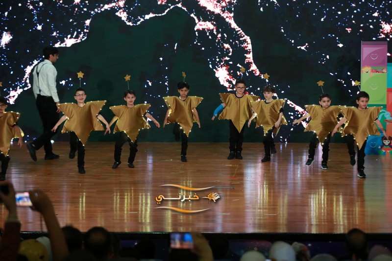 أكاديمية بناة الغد تحتفي بتخرج الفوج الخامس عشر للروضة – صور