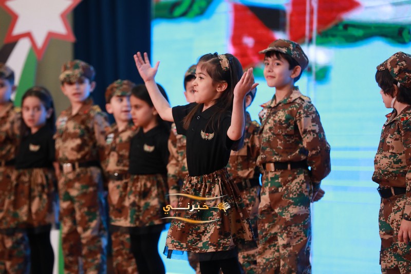 أكاديمية بناة الغد تحتفي بتخرج الفوج الخامس عشر للروضة – صور