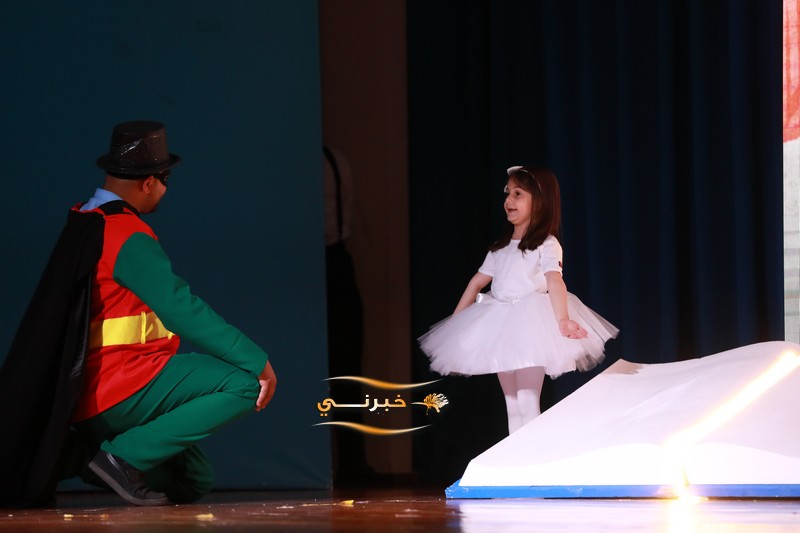 أكاديمية بناة الغد تحتفي بتخرج الفوج الخامس عشر للروضة – صور