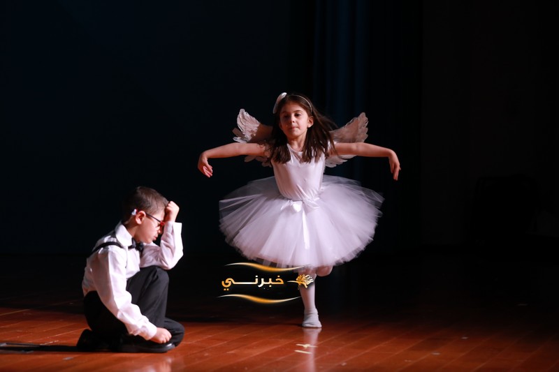 أكاديمية بناة الغد تحتفي بتخرج الفوج الخامس عشر للروضة – صور