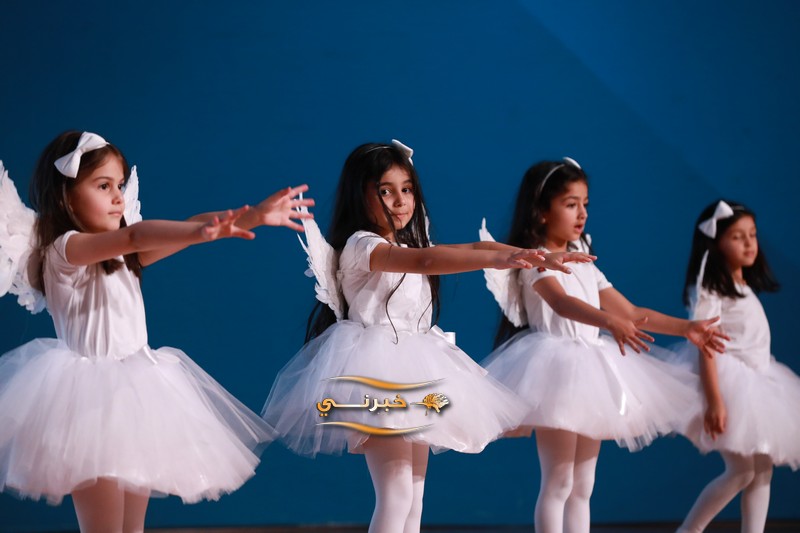 أكاديمية بناة الغد تحتفي بتخرج الفوج الخامس عشر للروضة – صور