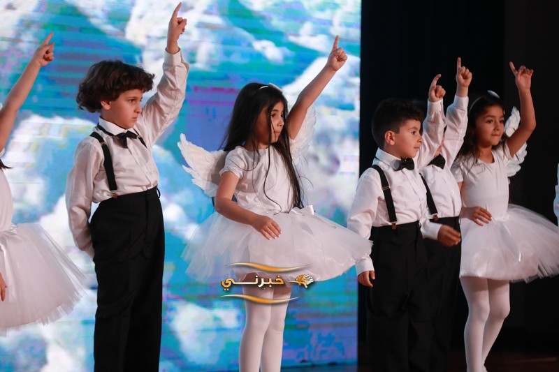 أكاديمية بناة الغد تحتفي بتخرج الفوج الخامس عشر للروضة – صور