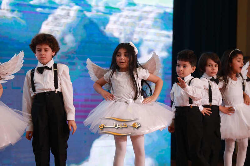 أكاديمية بناة الغد تحتفي بتخرج الفوج الخامس عشر للروضة – صور
