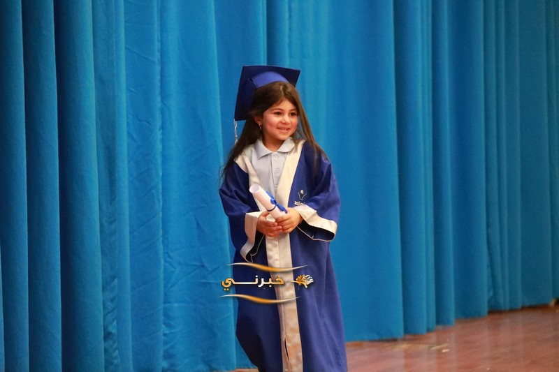 أكاديمية بناة الغد تحتفي بتخرج الفوج الخامس عشر للروضة – صور