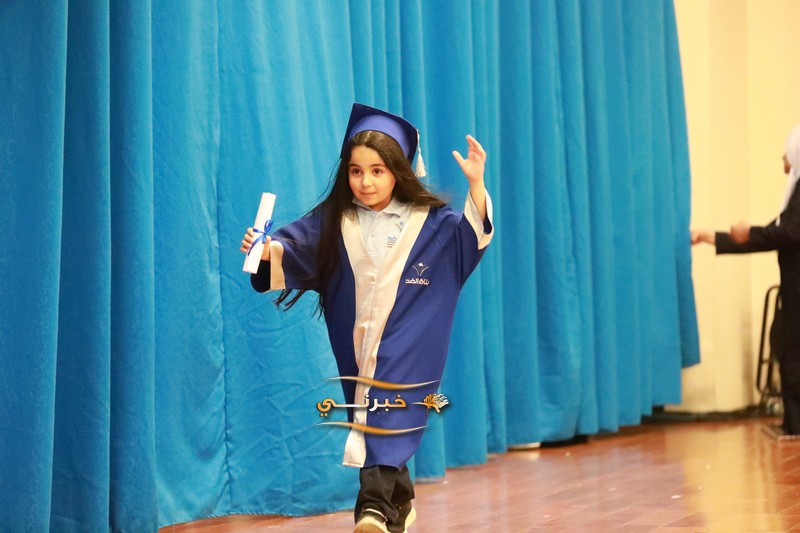 أكاديمية بناة الغد تحتفي بتخرج الفوج الخامس عشر للروضة – صور