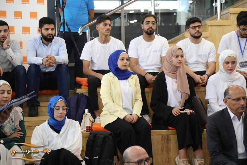 الإعلان عن الفائزين في مسابقة أكاديمية حكيم السنوية الثامنة -  فيديو وصور