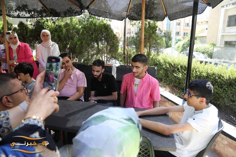 قهوة ديميتريز تضيف البهجة لقلوب أصحاب الهمم  