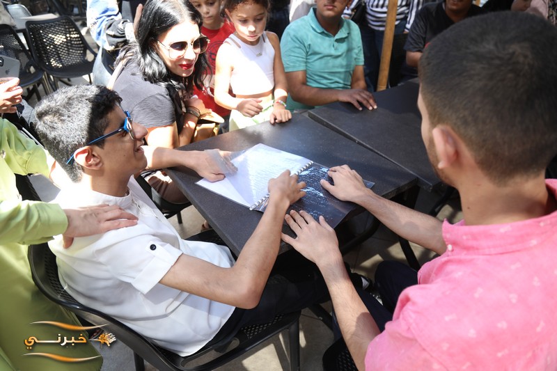 قهوة ديميتريز تضيف البهجة لقلوب أصحاب الهمم  