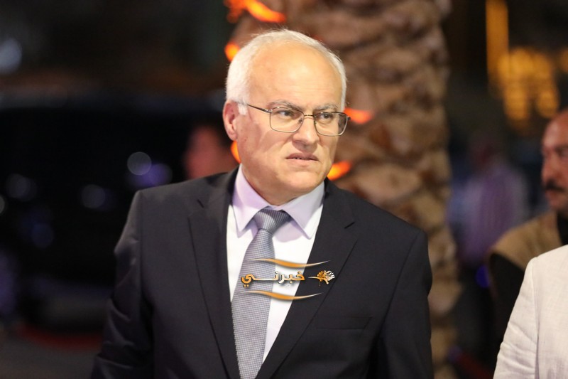 الخصاونة يرعى افتتاح النافورة مول في العقبة