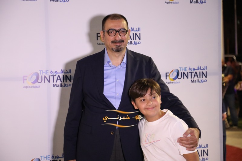 الخصاونة يرعى افتتاح النافورة مول في العقبة