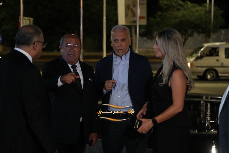 الخصاونة يرعى افتتاح النافورة مول في العقبة