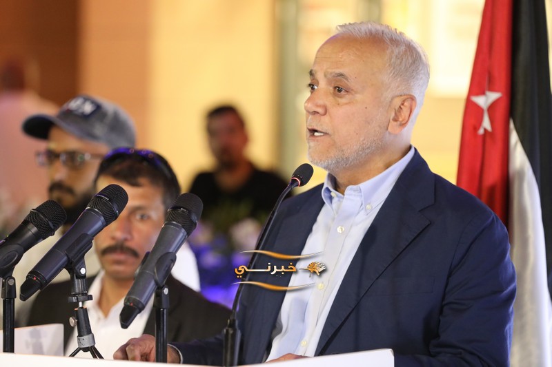 الخصاونة يرعى افتتاح النافورة مول في العقبة