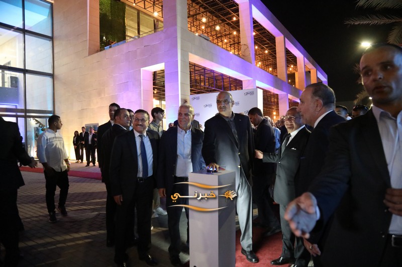 الخصاونة يرعى افتتاح النافورة مول في العقبة