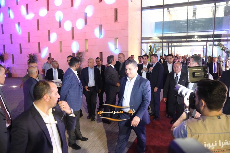 الخصاونة يرعى افتتاح النافورة مول في العقبة