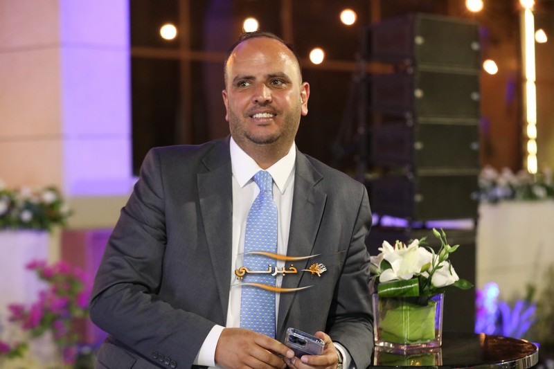 الخصاونة يرعى افتتاح النافورة مول في العقبة