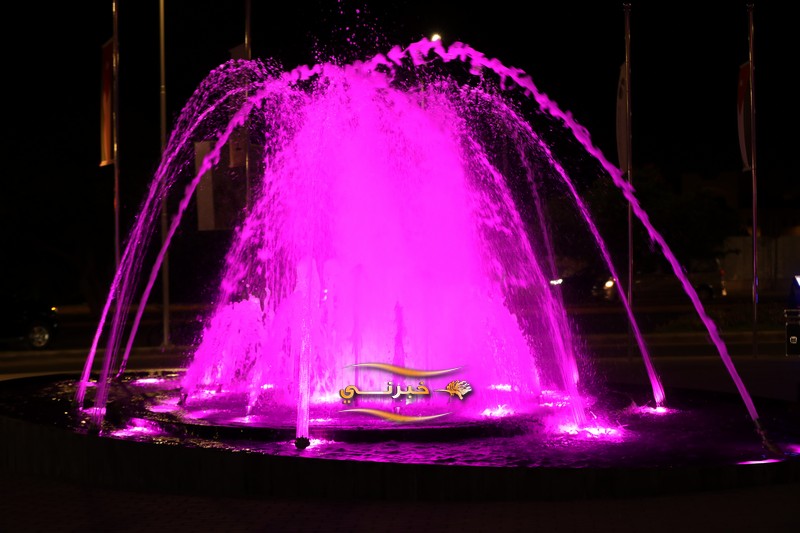 الخصاونة يرعى افتتاح النافورة مول في العقبة