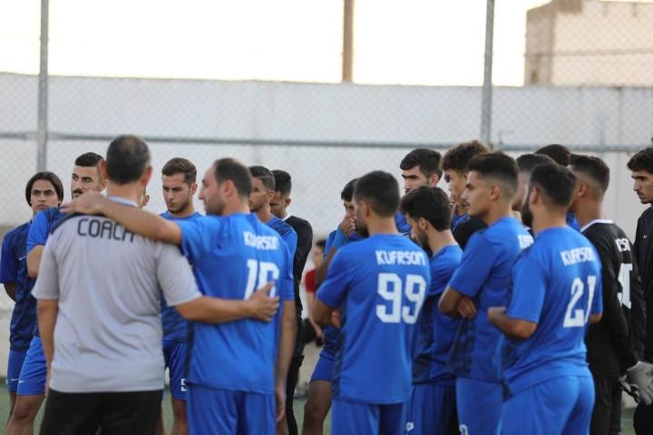 ناد من عشيرة واحدة في الاردن