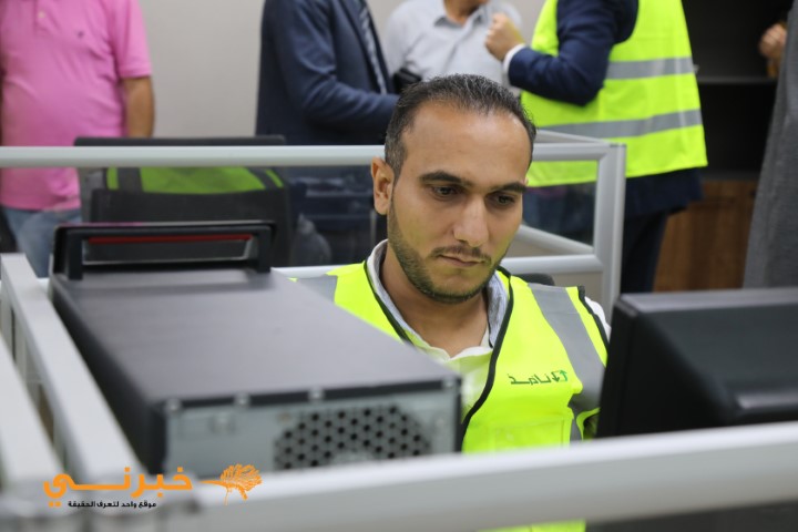 نافذ للخدمات اللوجستية تنظم جولة لصحفيين على مراكز عملها وساحاتها في العقبة