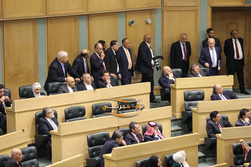 الصفدي رئيساً لمجلس النواب الأردني