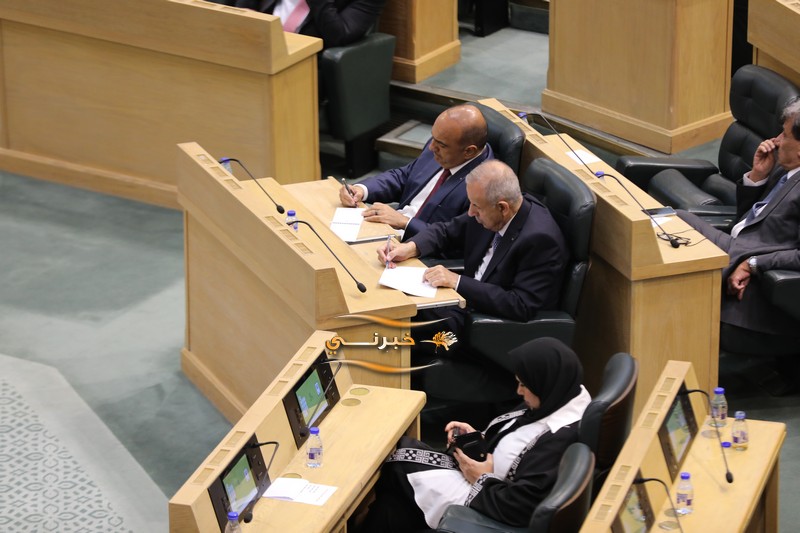 الصفدي رئيساً لمجلس النواب الأردني